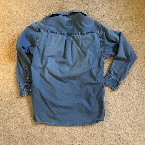 Vintage *GAP* Soft Denim Shirt | XS | Baggy Button-Up | Perfectly Worn-In | EUC - Picture 5 of 9